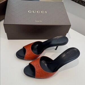 Brand New ✨AUTHENTIC Gucci Women's Black and Orange Stiletto Heels